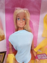 Barbie - 50th Anniversary Malibu Barbie 1971 Doll - £88.28 GBP