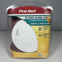 First Alert Slim Fire &amp; Smoke Alarm Photoelectric Sensor SAPHOTO10 New! - £15.50 GBP