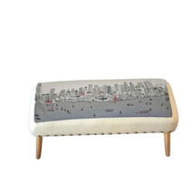 38" Cream Wool And Brown Ottoman - $10,229.82 MXN