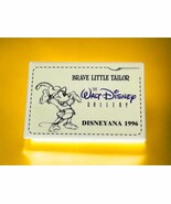 Disney 1996 Disneyana Mickey Brave Little Tailor Walt Disney Gallery Button - €9,64 EUR