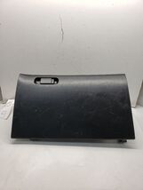 CIVIC     2004 Glove Box 1406930 - $39.60