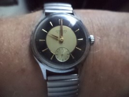 Beautiful Vintage 1950&#39;s - 60&#39;s Junghans (Germany) Original dial with sub-second - £127.89 GBP