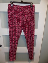 LuLaRoe Valentines Heart Twisted Leggings Size Tall and Curvy Women&#39;s - £15.06 GBP