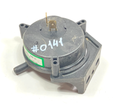 Goodman MPL-9300-V-0.70-DEACT-N/O Air Pressure Switch B13701-58 used #O141 - $410.08 MXN