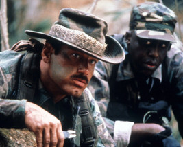 Jesse Ventura Bill Duke Predator 8X10 Photo Combat Outfits - £8.59 GBP