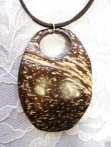 Oval Shaped Peek A Boo Coco Wood Pendant 20&quot; Necklace - £3.98 GBP