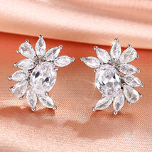Affordable Luxury Style Golden Shining Zircon Stud Earrings Flower-Shaped Inlaid - £7.97 GBP