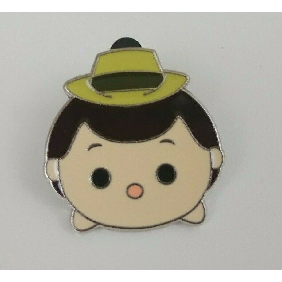 Disney Jungle Cruise Skipper wearing Light Green Hat Tsum Tsum Trading Pin - $4.37