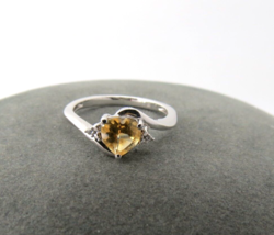 Sterling Silver Yellow Heart Ring Faceted Cubic Zirconia CZ Gram Size 7 Designer - $9.89