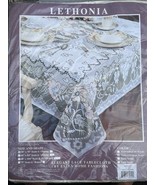VTG ESTEX BEIGE TABLECLOTH AIRBRUSHED COLOR FLOWERS &amp; LACE 50” X 70” TUR... - $490.18 MXN
