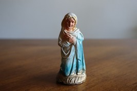 Chippy VTG Chalkware Christmas Nativity Figurine Mary Kneeling Closed Ey... - $12.34