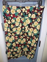 Lularoe Cassie Multi-Colored W/White Roses Size M Women&#39;s NEW - £19.58 GBP