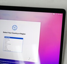 Apple MacBook Pro 13'' A1706 i7-6567U 16GB 1TB SSD MNQG2LL/A Space Gray ISSUE image 3