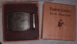 Vintage English Leather Saddle Equestrian Gold Brass Belt Buckle W/ Box - £18.64 GBP