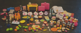 Lot Miniature Mini Dollhouse Barbie Food Kitchen &amp; More Accessories + Mcdonalds - £51.59 GBP