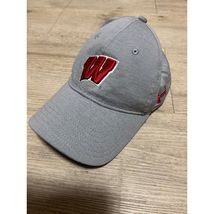 Under Armour Wisconsin Badger Baseball Cap Hat L/XL Strech Flexfit Gray Red - $19.80