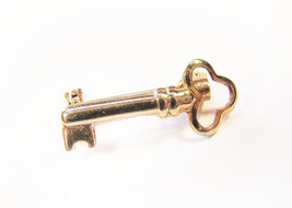 Tiny Vintage Costume Gold Key Lapel Brooch Pin - £6.30 GBP