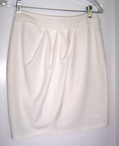 XOXO Ivory Classy Pleated Skirt Short Above Knee Skirt Size 7/8 - £21.54 GBP