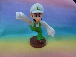 2018 McDonald&#39;s Nintendo Super Mario Bros Luigi Plastic Toy Figure - £1.52 GBP