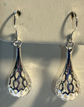 Jewelry Earrings New  Drop Sterling Silver Hallow Water  Drop  1.25 Inches - £16.66 GBP