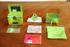 Rainbow High Mini Accessories Studio Karma Nichols Green Handbag Purse N... - $196.15 MXN