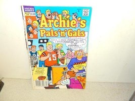 Vintage COMIC-ARCHIE COMICS-ARCHIE&#39;S Pals N Gals - # 220- JAN.1991- GOOD-L8 - £2.06 GBP