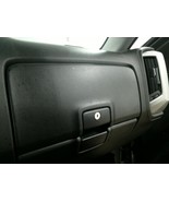SIERRA150 2018 Glove Box 104894391 - $1,588.09 MXN
