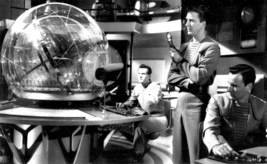 1956‘s FORBIDDEN PLANET Cmdr. Adams preps crew for ship landing b/w 6x9 ... - $100.27 MXN