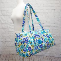 ❤️ VERA BRADLEY Blueberry Blooms Small 18&quot; Traveler Duffel Blue Floral - £29.08 GBP