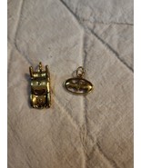 2pc Lot Batman Logo 1/2&quot; &amp; 1&quot; Bat Mobile Gold Tone Charms  Pendants Shin... - $346.90 MXN