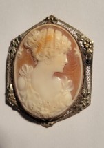 Ornate Vintage Cameo Pin Brooch Pendant 14K White Gold Filigree 12.2 grams - £232.58 GBP