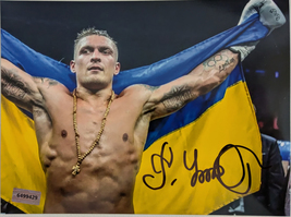 Oleksandr Usyk Signed autographed photo 6x8 (15x20 cm) in clear frame-COA - $150.00