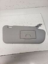 Passenger Sun Visor Without Sunroof With Mirror Fits 07-09 MAZDA 3 1004325 - $18.76