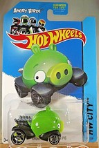 2014 Hot Wheels #81 Hw City-Tooned L Angry Birds Minion Pig Green w/Chrome OH5Sp - £6.84 GBP