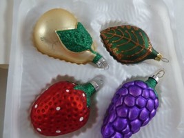 Vintage European style Blown Glass Hand Painted Christmas ornaments set ... - $425.16 MXN