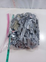 Sorted Lego light gray Assorted Bricks - 1 Pound Bags (A114) - £11.59 GBP