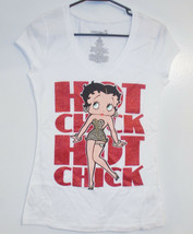 Betty Boop Womens T-Shirt Junior Sizes HOT CHICK  - $11.99