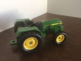John Deere 3140 Mfwd Farm Tractor Diecast - 1/32 - £9.87 GBP