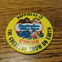 Vtg Ringling Bros. Barnum Bailey Circus Button Pinback Pin Yellow Greatest Show - £10.30 GBP