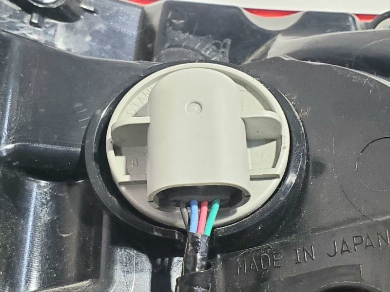 2018 2023 Infiniti Q50 OEM Passenger Right Tail Light Quarter Panel Mounted Luxe Item image 10