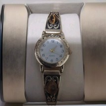 Women&#39;s Tiger Eye Color Stones Stretch Band Quartz Watch New Battery! - $251.90 MXN