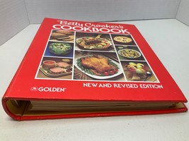 Vintage Betty Crocker&#39;s Cookbook 1981 Hardcover, Spiral Bound, Index 400 Pages - £50.31 GBP