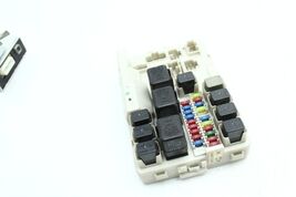 2003-2008 INFINITI FX35 FX45 ENGINE BAY FUSE RELAY BOX H1817 image 2