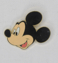 Disney 2002 Cast Member Lanyard Series Smiling Mickey Face Pin#11308 - £11.95 GBP