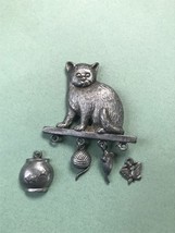 Vintage Large Pewter Kitty Cat w Fish Bowl Yarn Mouse &amp; Butterfly Charm Dangles  - £7.46 GBP