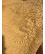 Max Studio Quilt Yellow Seashells Beach Pattern Full/Queen Shams - $1,286.12 MXN