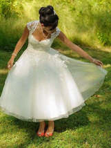Rustic Vintage inspired 50s Lace Tulle Tea Length Wedding Dress with Cap Sleeves - £151.04 GBP