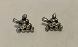 Sterling Silver Grape Cluster Screw Back Earrings 4.65g Mexico Mid Century - $14.25