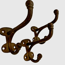 3 Lgr Double Coat Hooks Farmhouse Barn Clothes Bath Robe Cast Iron Metal Vintage - £31.41 GBP