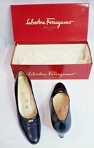 Salvatore Ferragamo Black embossed bow + gold tone LOGO tag classic shoe 6 pump - £102.08 GBP